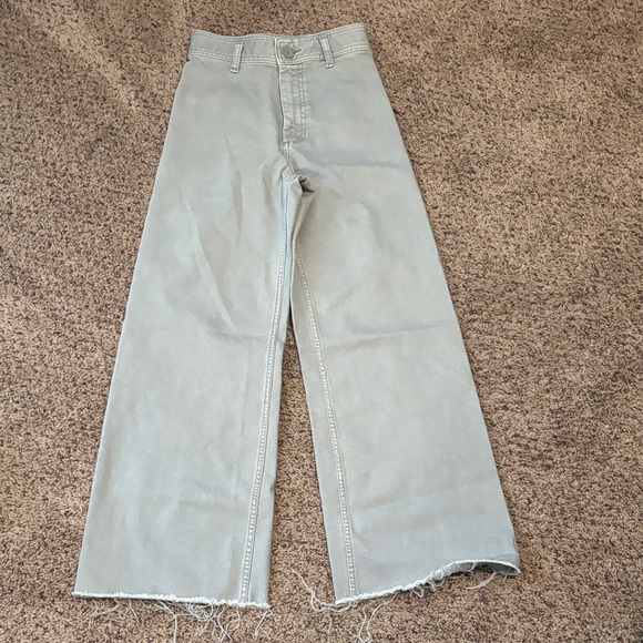 ZARA THE HIGH RISE MARINE STRAIGHT JEANS Size 4 - Picture 4 of 7